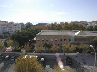 Apartamento con 3 dormitorios se vende en Benalmadena Costa, Costa del Sol