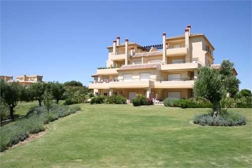 Apartment for Sale in Cadiz, Andalucia, Ref# 2853108