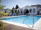 Chalet con 6 dormitorios se vende en Fuengirola, Costa del Sol - mejor precio | unprecio.es