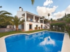 Chalet con 5 dormitorios se vende en Alhaurin el Grande - mejor precio | unprecio.es