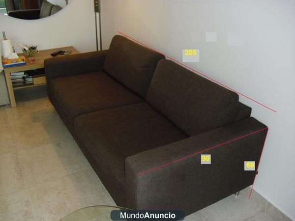 Sofa comodo y elegante de 3 plazas