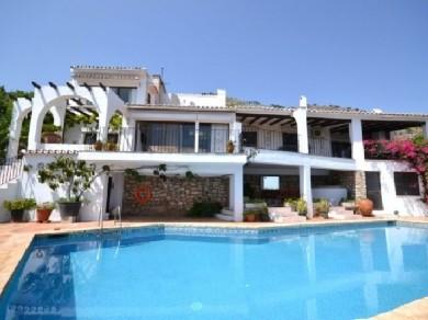 Chalet con 7 dormitorios se vende en Mijas Pueblo, Costa del Sol