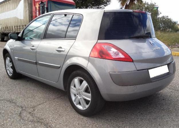 RENAULT - MEGANE 1.6i Comfort Dynamiq