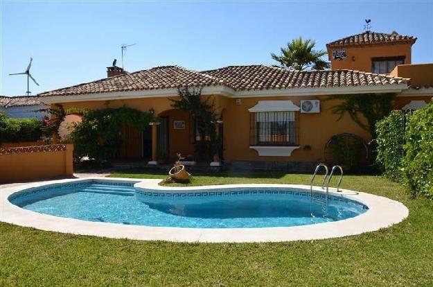 Chalet en venta en San Luis de Sabinillas, Málaga (Costa del Sol)