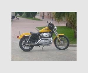 HARLEY DAVIDSON SPORSTER 883