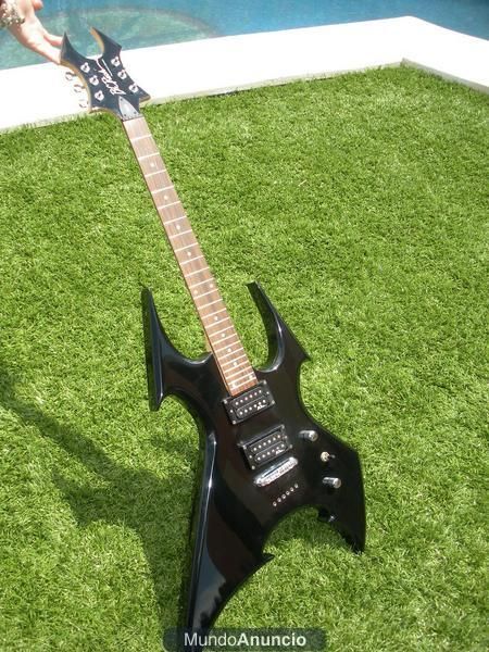 BC Rich Beast Platinum