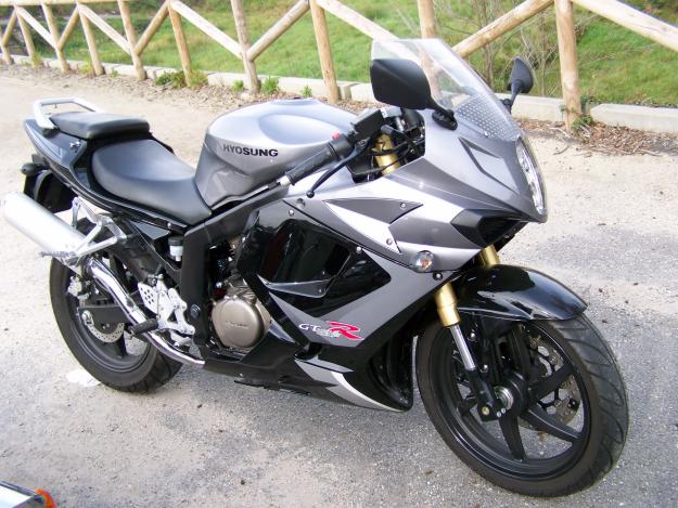 SE VENDE HYOSUNG GTR 125