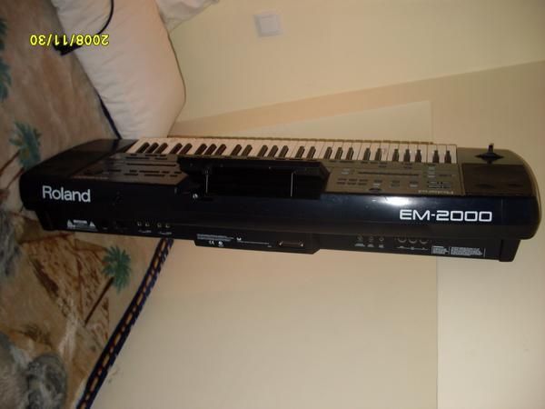 Vendo teclados Arranger Roland em2000