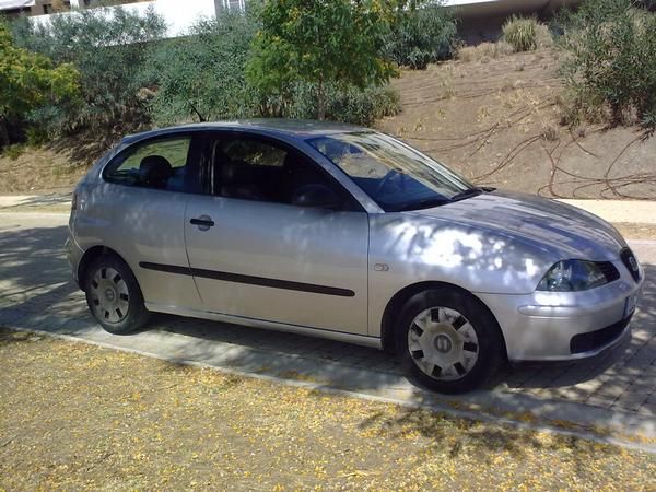 Vendo URGENTE Seat ibiza stella 1.9 2005  3 p.