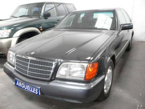 MERCEDES 500 SE