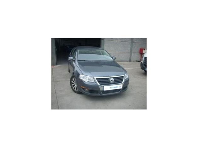FORD FOCUS 1.6TDCI TREND 109cv -GARANTIA12- www.catalana-auto.com