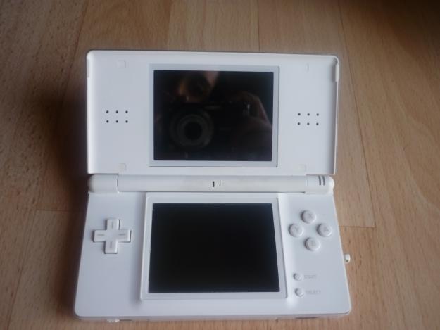 NINTENDO DS+JUEGOS+ REGALO FUNDA AZUL