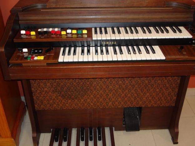 Vendo excelente organo Yamaha