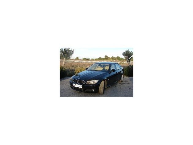 BMW SERIE 3 320D BERLINA