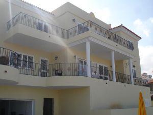 4b  , 4ba   in Torviscas Alto,  Canary Islands   - 889000  EUR