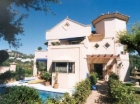 Chalet con 4 dormitorios se vende en Marbella, Costa del Sol - mejor precio | unprecio.es