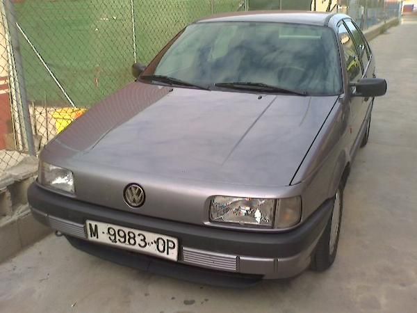 Volkswaguen Passat 2.0 GL