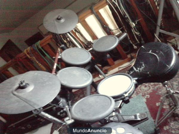 Batería electrónica-MIDI Roland TD6 V drums