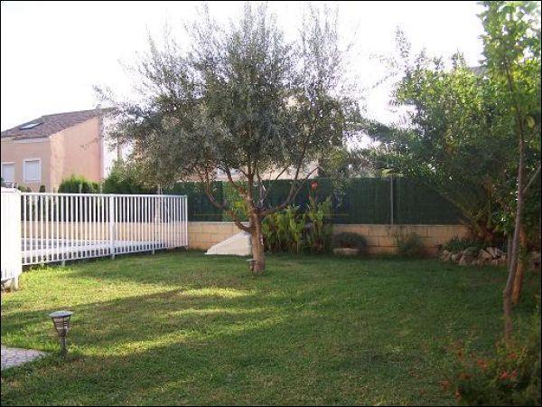 Villa en Pobla de Vallbona (la)