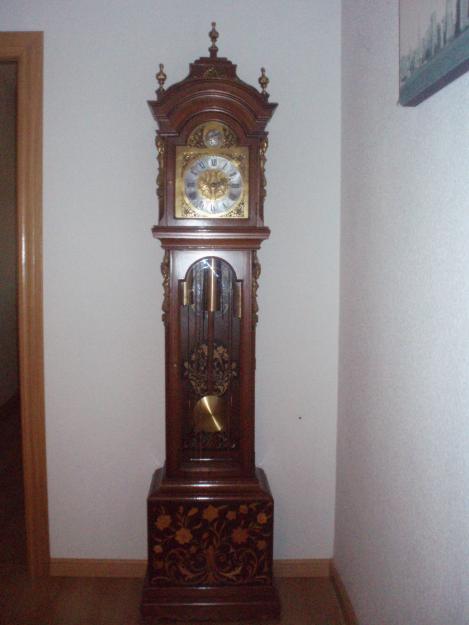 reloj de antesala