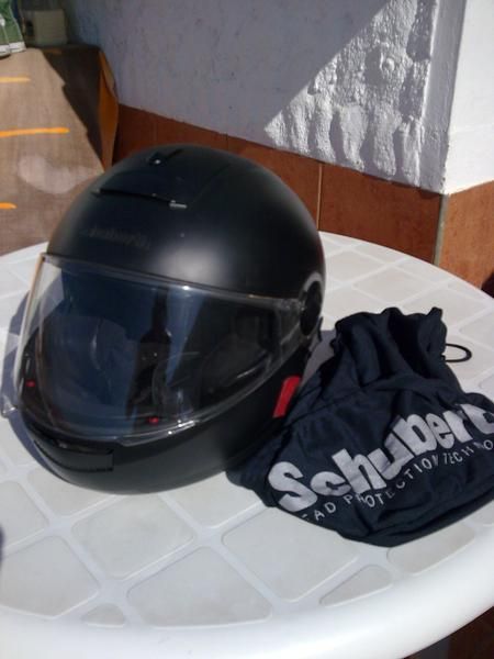 casco schuberth negro