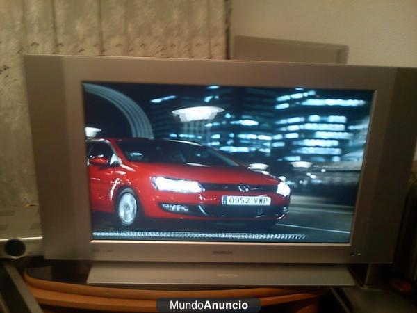 ocasion vendo 2 tele lcd samsung 26 y thomson 30