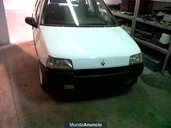 vendo Renaul Clio