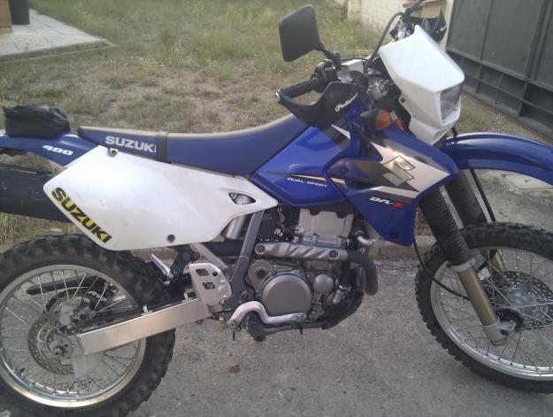 vendo suzuki dr-400s