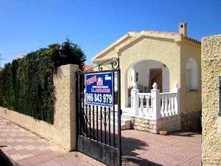 Chalet en venta en Marina (La), Alicante (Costa Blanca)