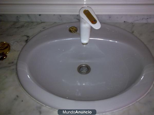 se vende conjunto de grifos de baño