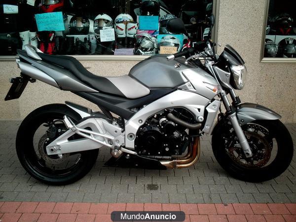 suzuki gsr 600