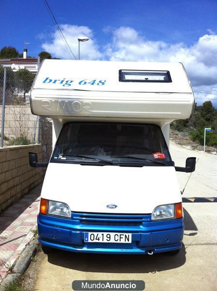 Autocaravana Ford