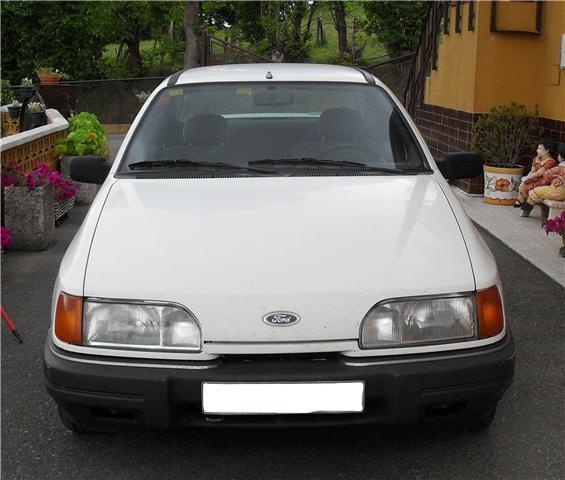 VENDO FORD SIERRA 2.3 DCL