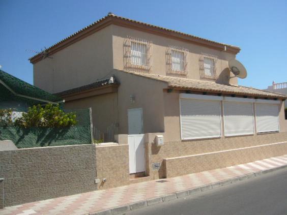 Chalet en Alcazares, Los