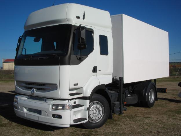 Renault Premium. Autoescuelas. Permiso C y C+E