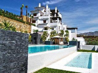 Apartamento en venta en Nueva Andalucia, Málaga (Costa del Sol)