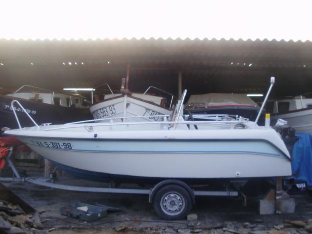 VENDO    OPEN   CON YAMAHA 40 HP + REMOLQUE