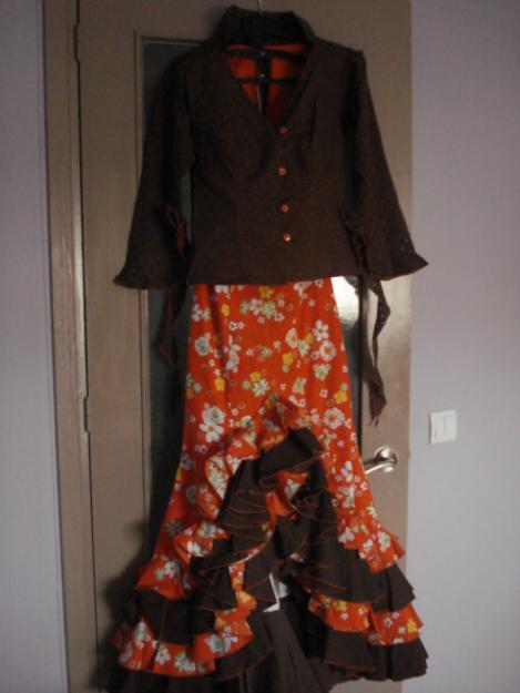 Vendo trajes de flamenca