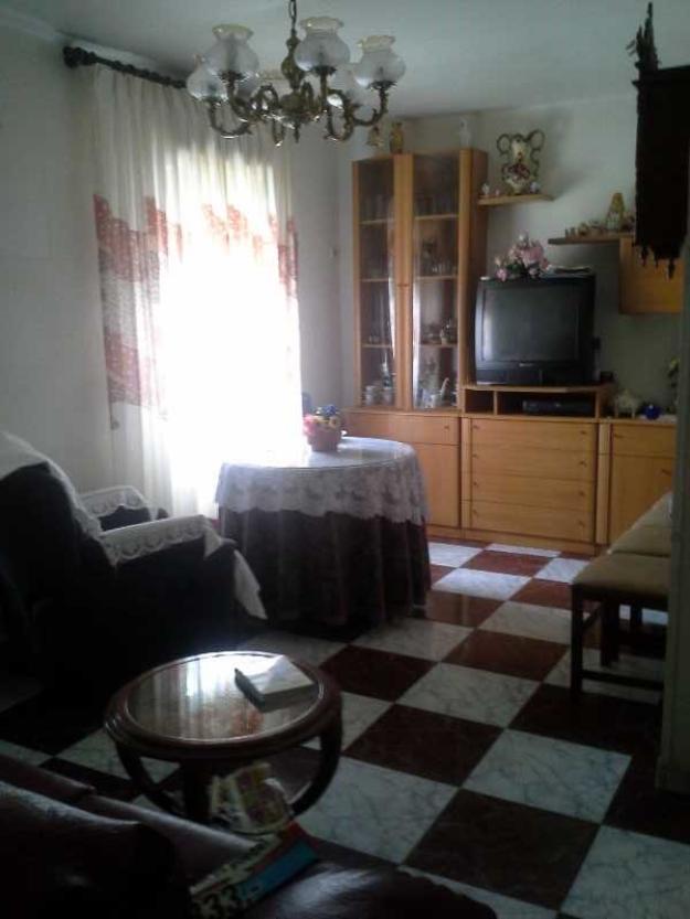 Estupendo piso en venta C/ Federico Mayo Gayarre, 1º Sevilla