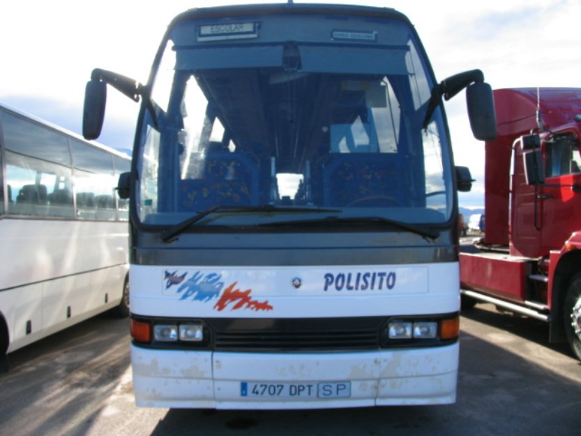 Autobus scania k-113 320 cv de 56 plazas