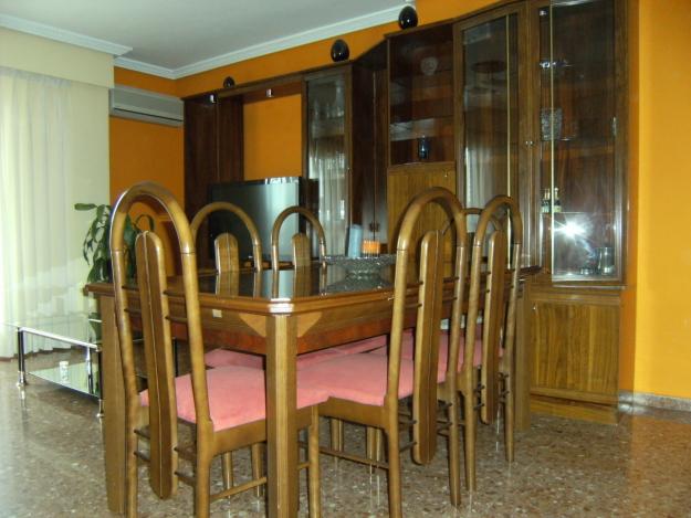 Comedor completo mueble, mesa, sillas, sofa y auxiliares