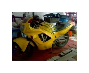 HONDA CBR 600