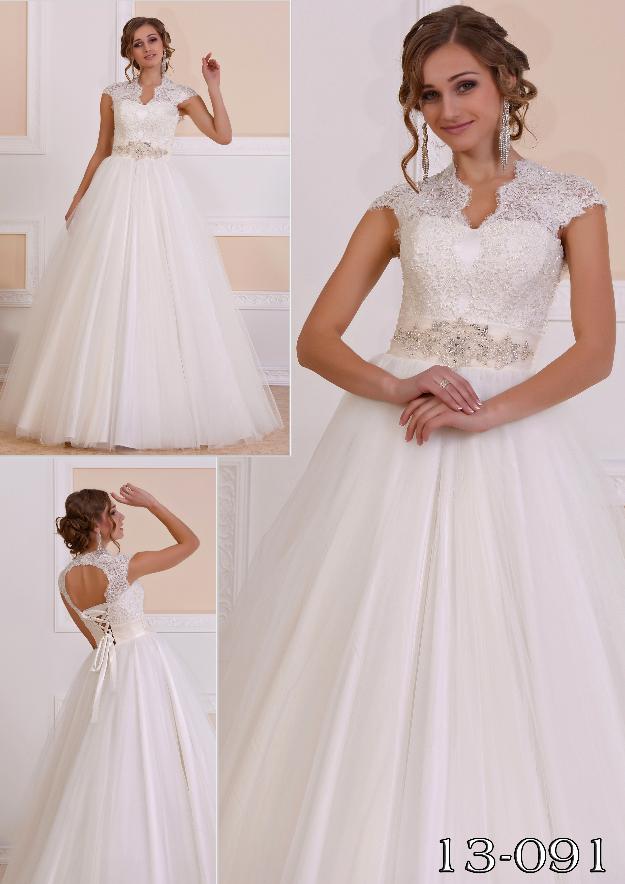 Nueva coleccion de vestidos de novia desde 300e