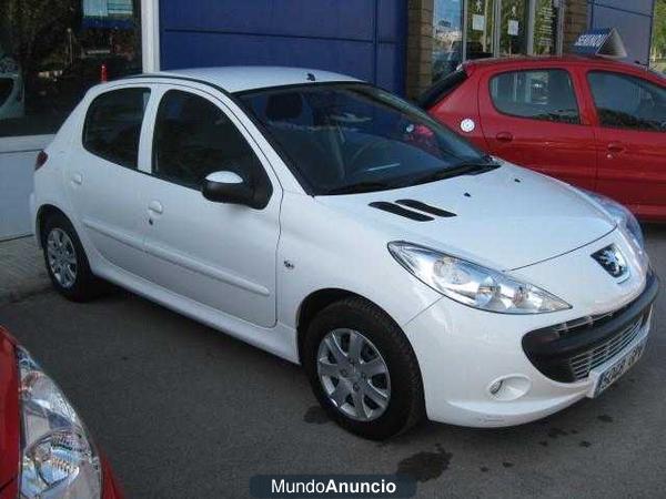 Peugeot 206 + 1.4 HDI 70CV 5P *AUTO-95,SL