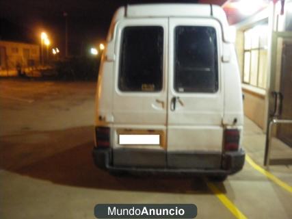 RENAULT TRAFIC - 1. 9 D