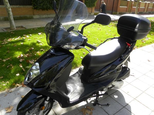 vendo daelim delfino 125