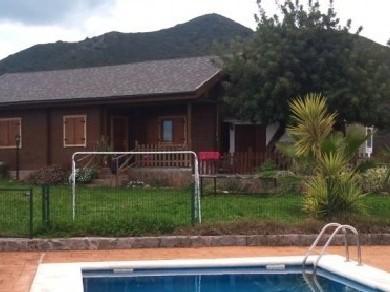 Chalet con 2 dormitorios se vende en Cartama