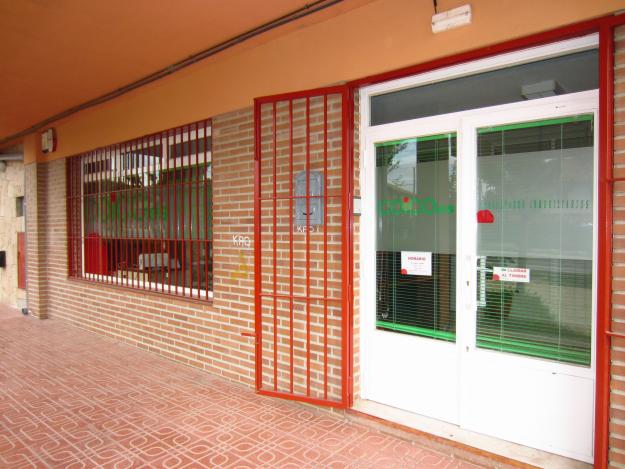 Local comercial en venta en los molinos. c/calvario, 6