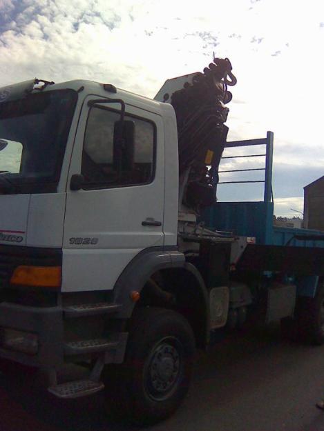 Mercedes25. 28 atego. 4x4. Palfinger35002.