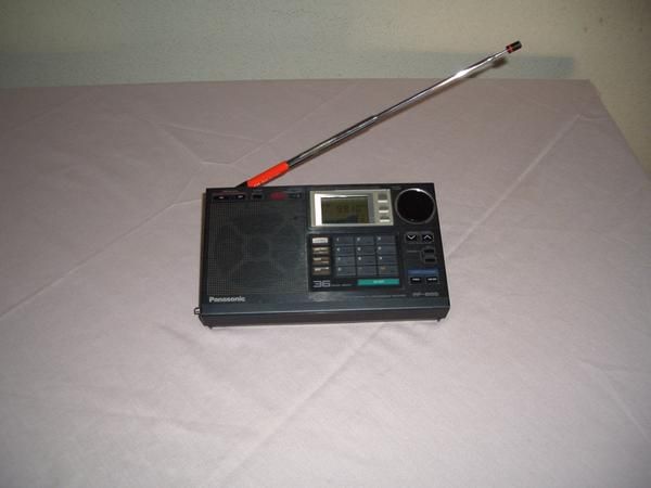Radio multibandas Panasonic  RF-B56